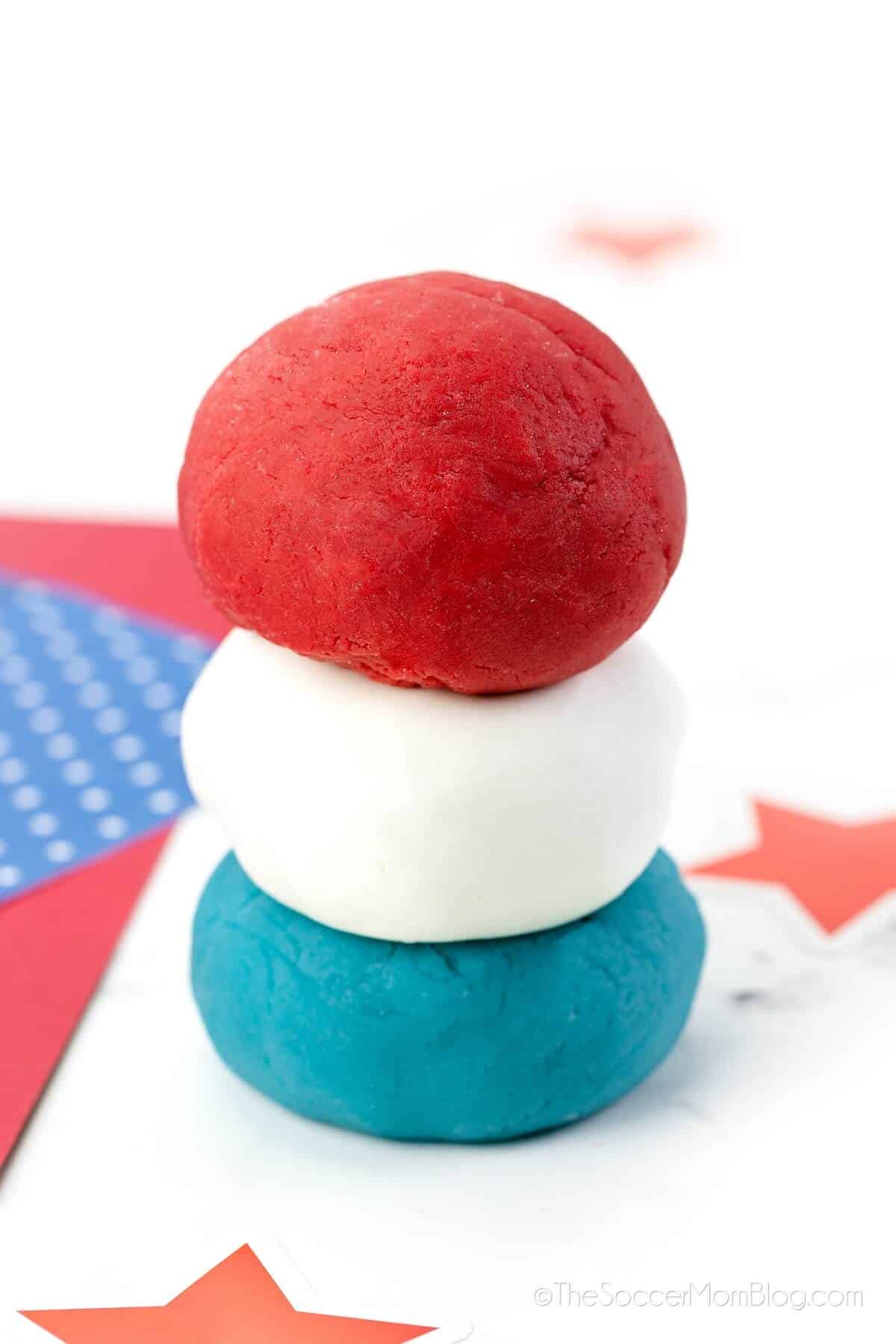 4th of July Playdough by The Soccer Mom Blog