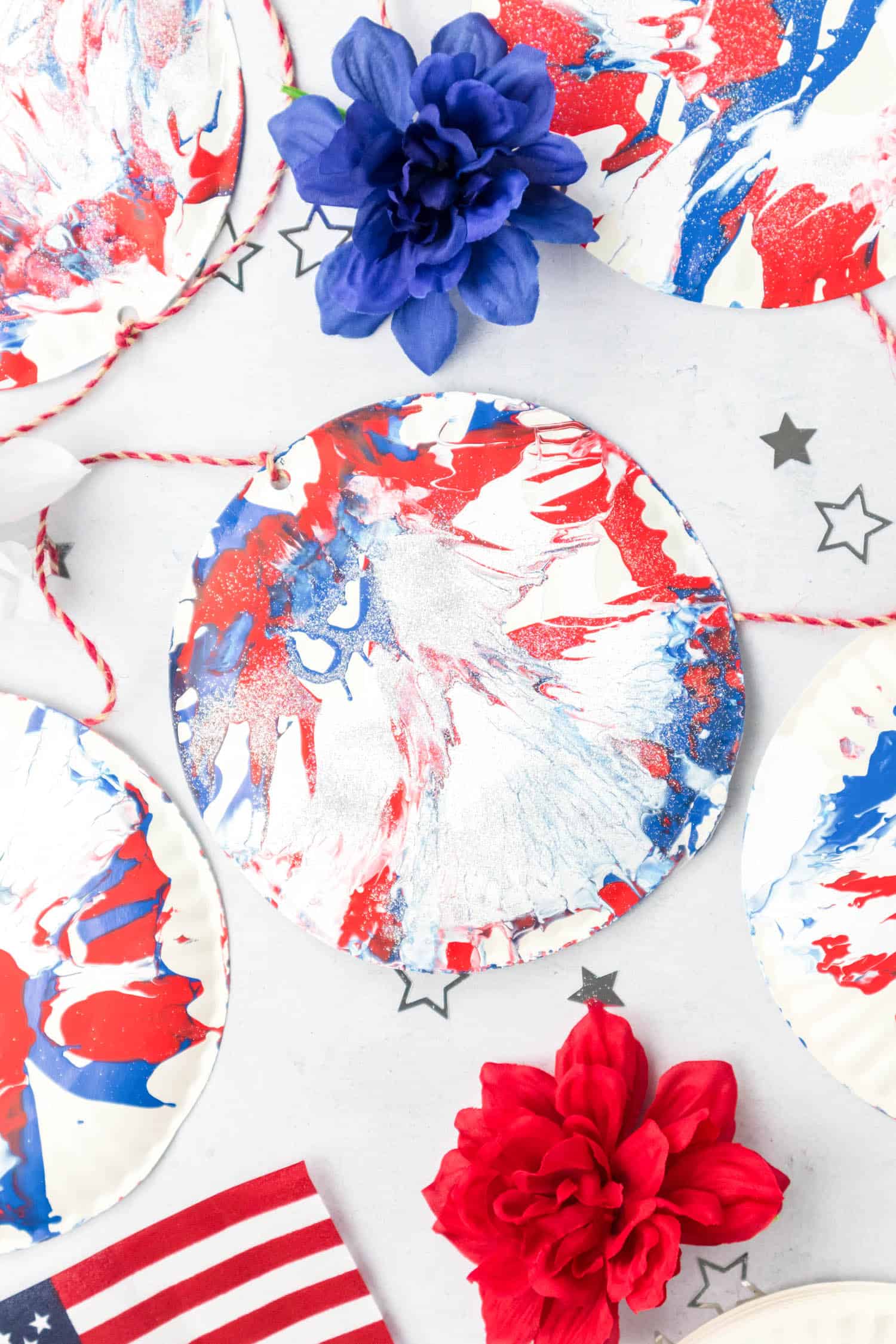 4th of July Spin Art by Kids Activity Zone